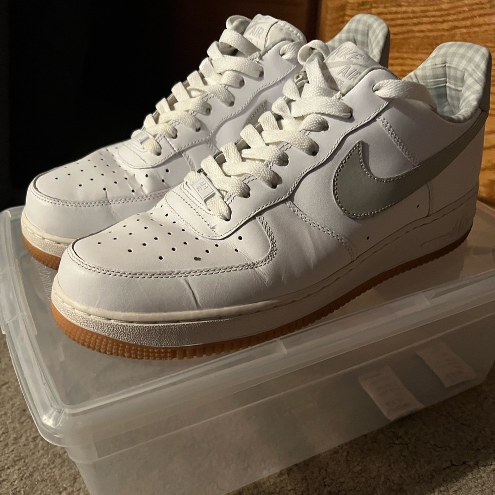 Nike Air Force Ones with gum bottoms, great condition